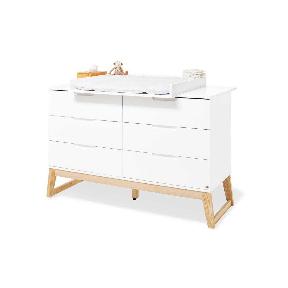 'Bridge' chest of drawers extra wide