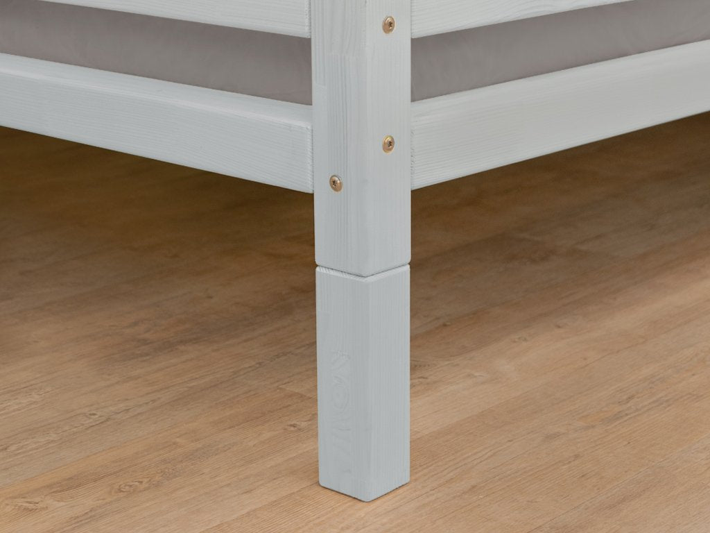 Wooden legs for a children's bed - bed riser for the Buddy bed drawer
