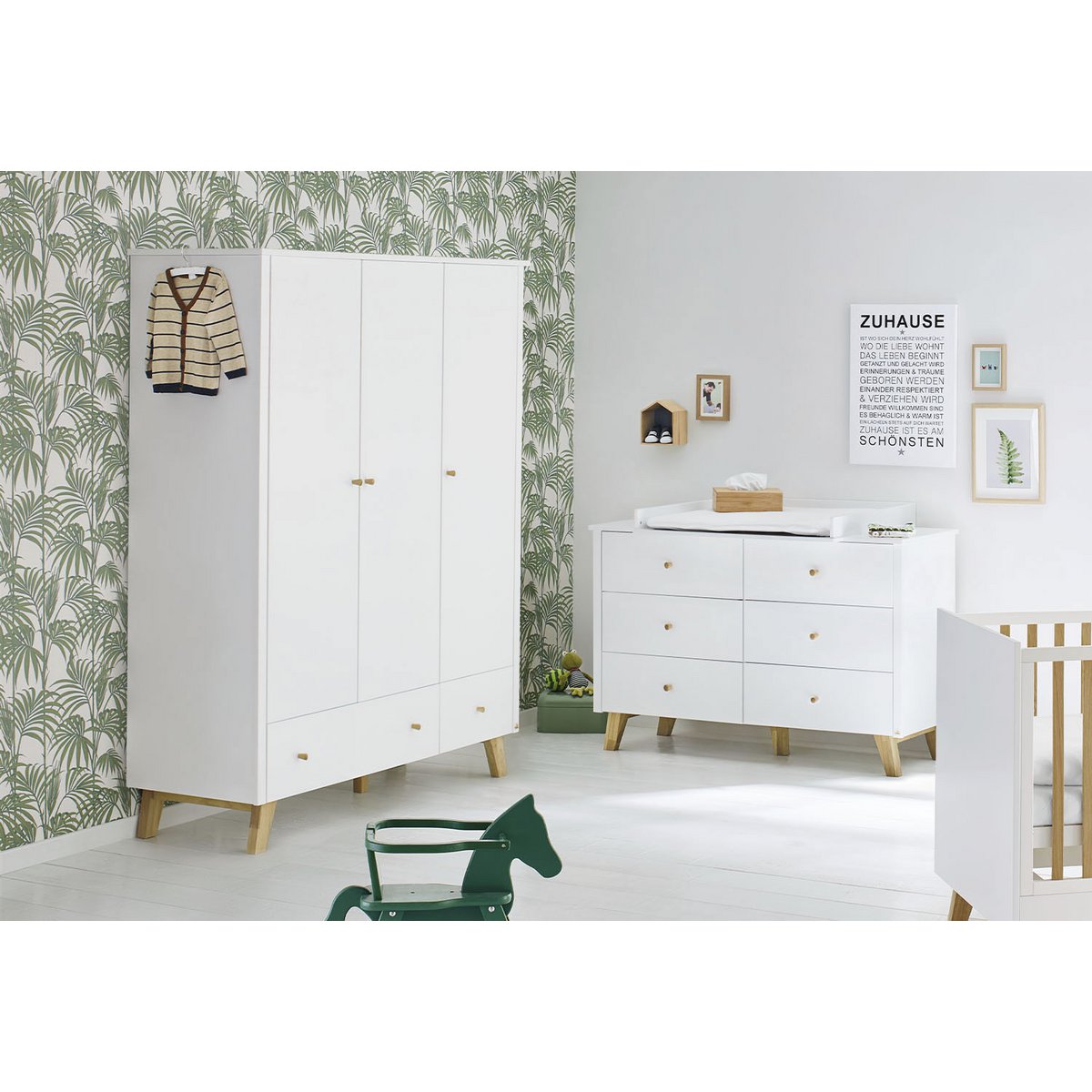 Wardrobe 'Pan' large