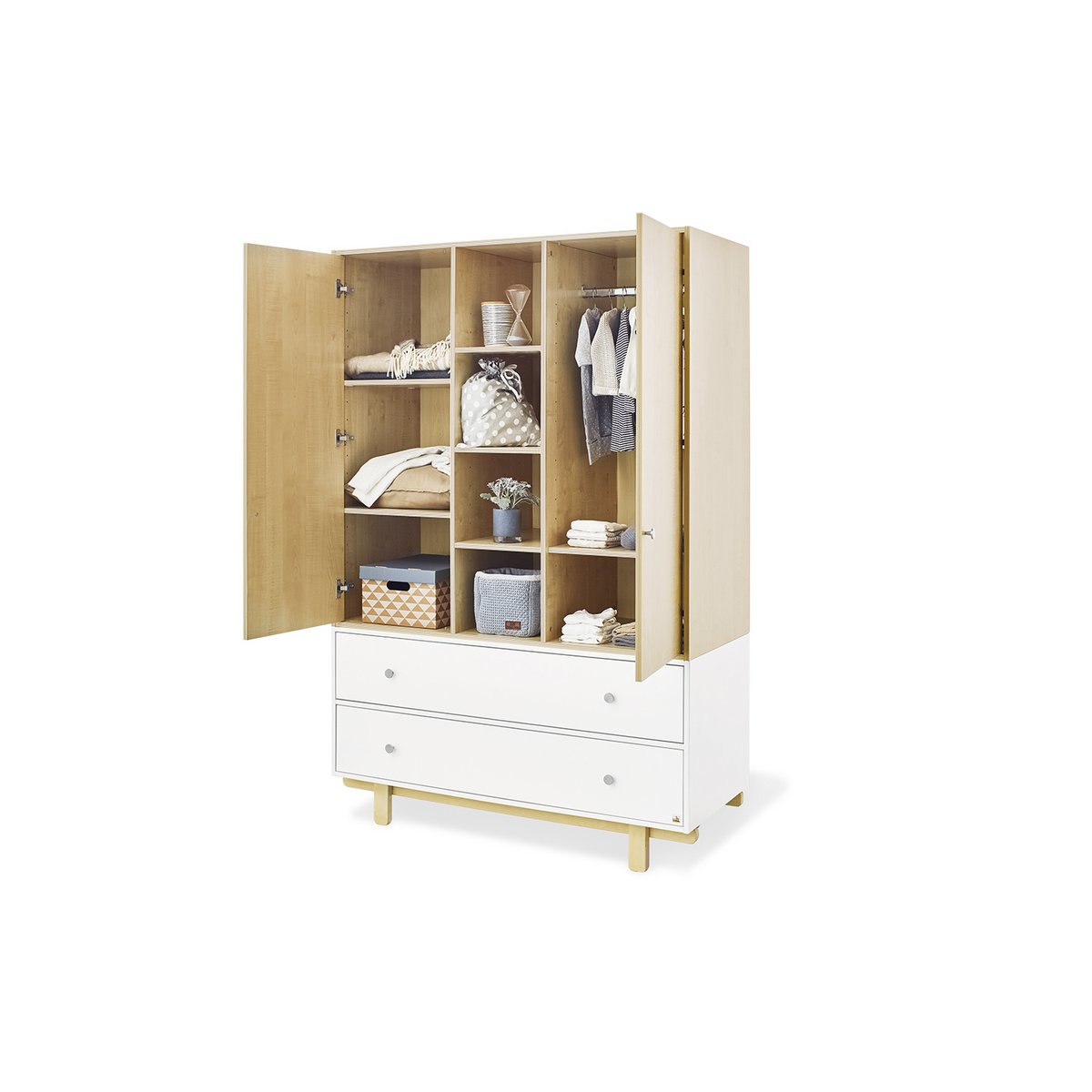 Boks Wardrobe – Large storage cupboard with a smart layout