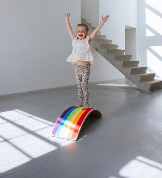 Balance board - hout - met regenboog vilt -