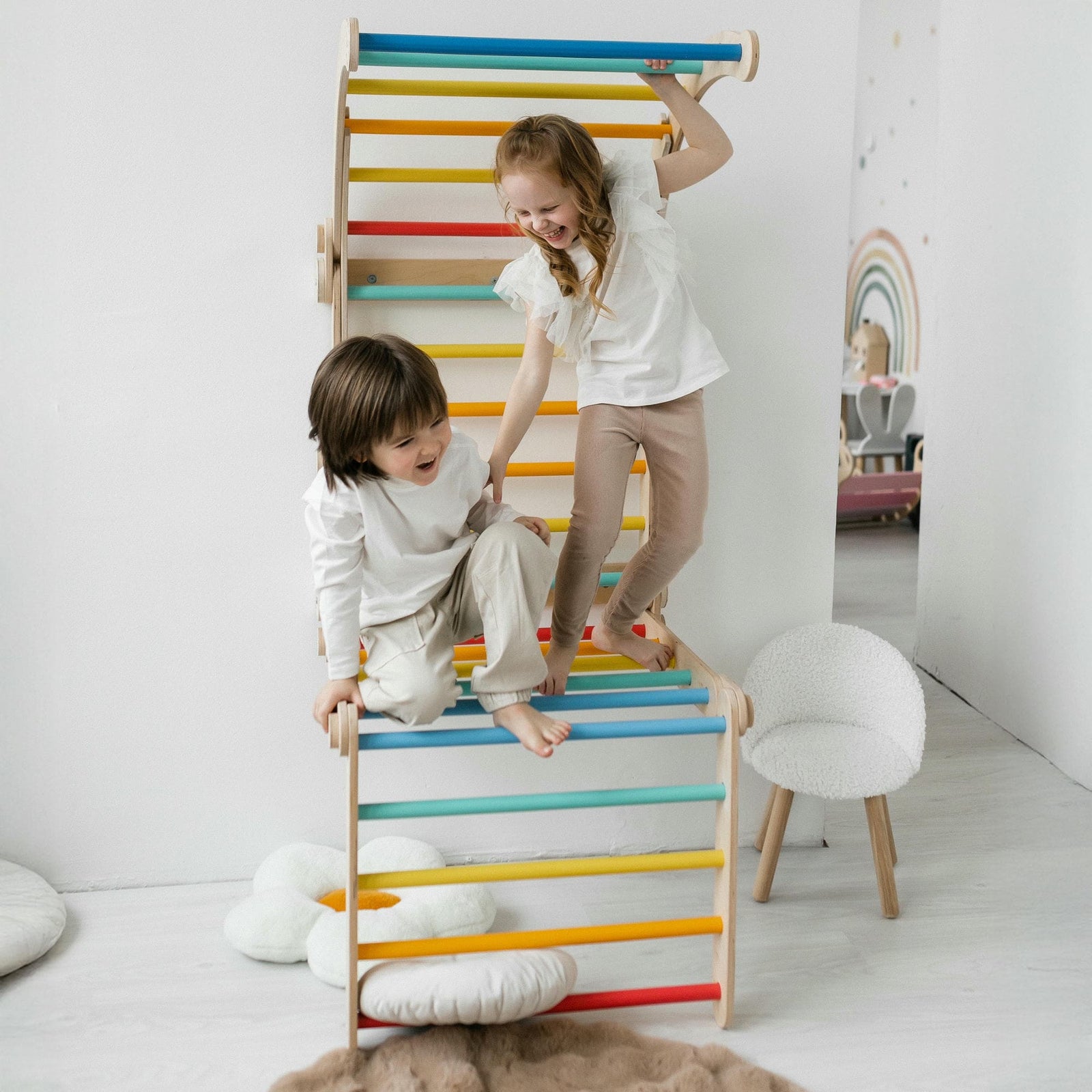 BusyKids klimrek – sprossenwand regenboog – productbeeld 8