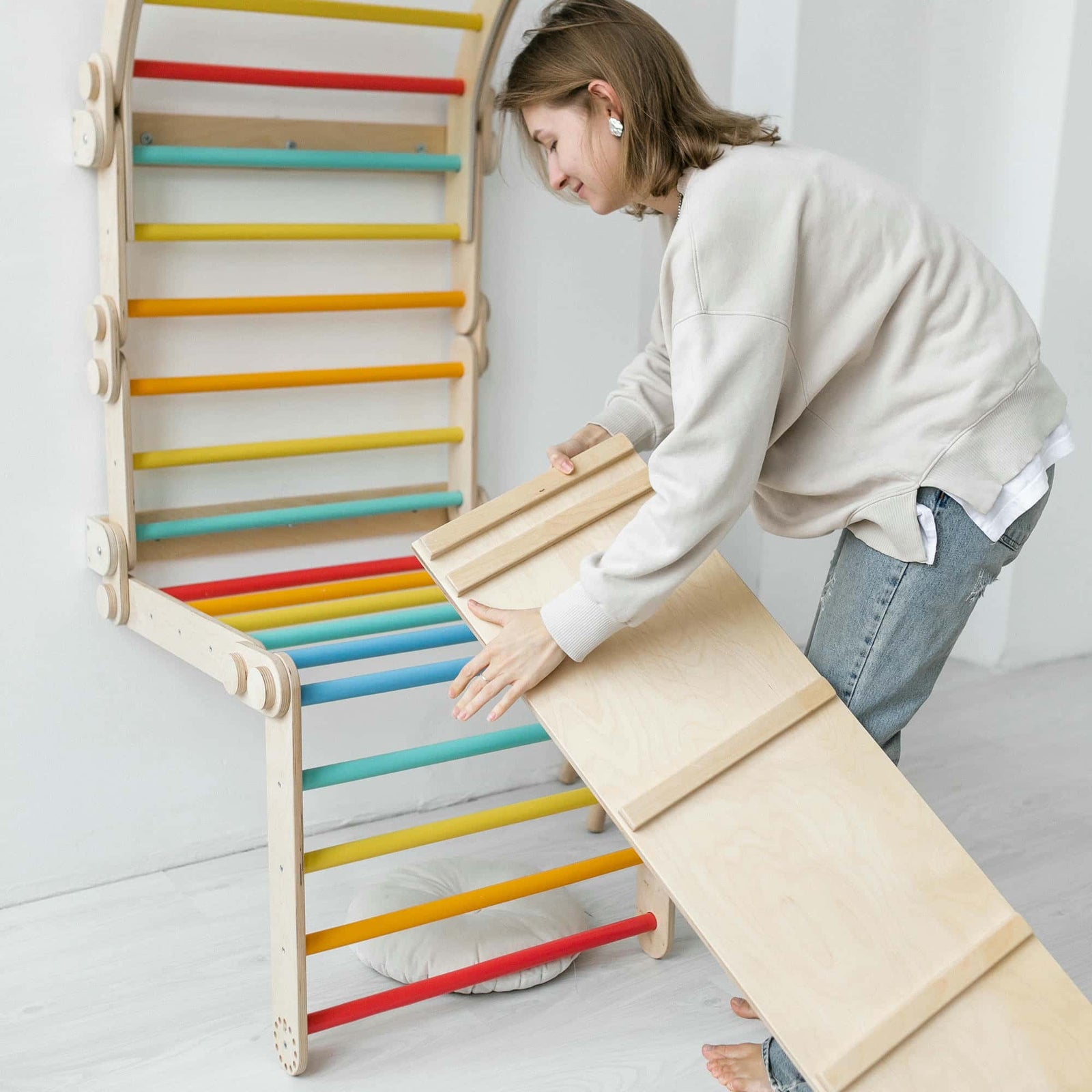 houten glij- en klimplank voor een Pikler klimdriehoek