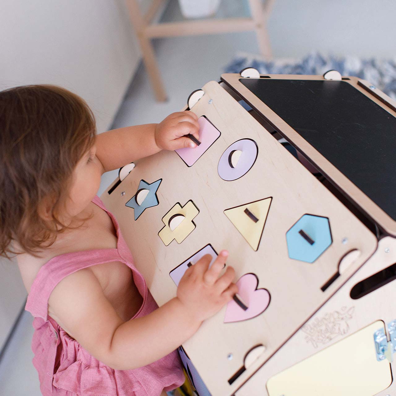 Set - BusyBoard Cottage natura/pastel and creative cube
