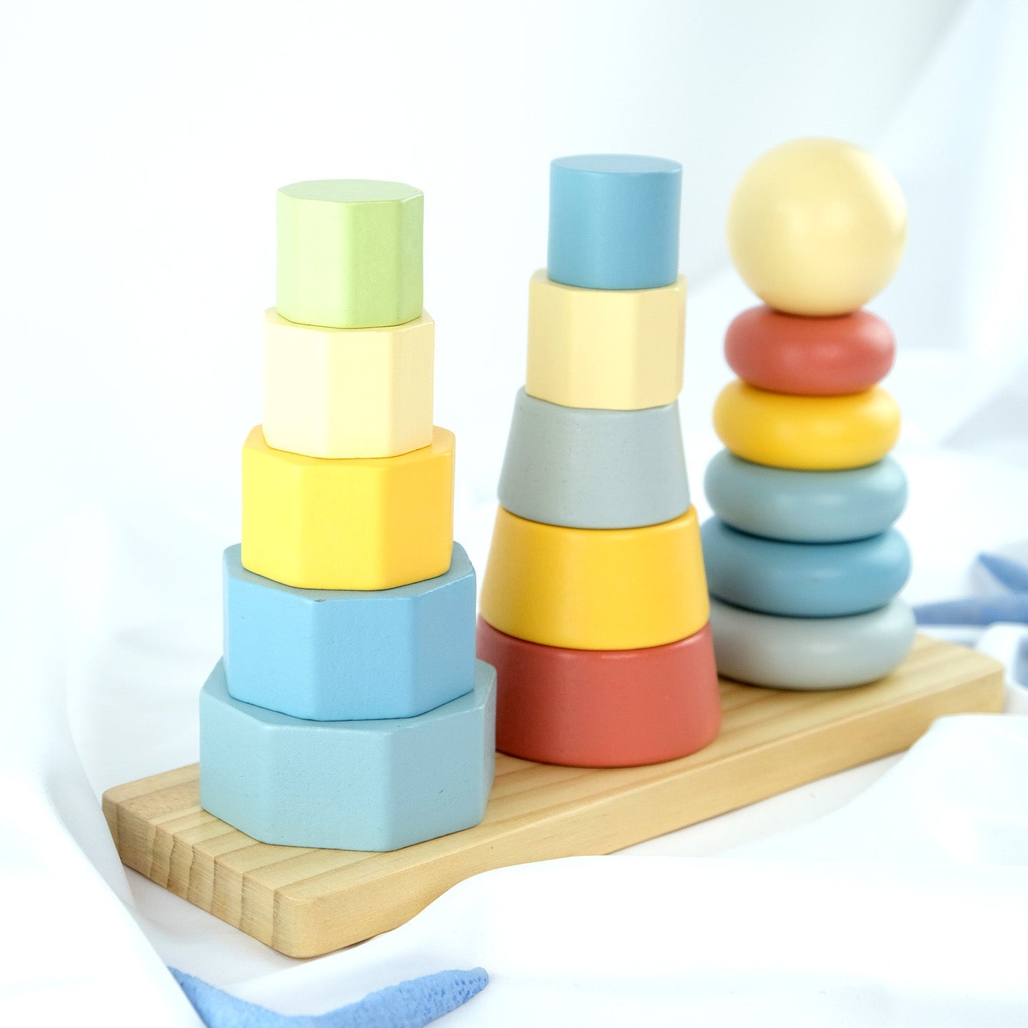 Montessori Play BOX - developmental set for children aged 18 to 24 months