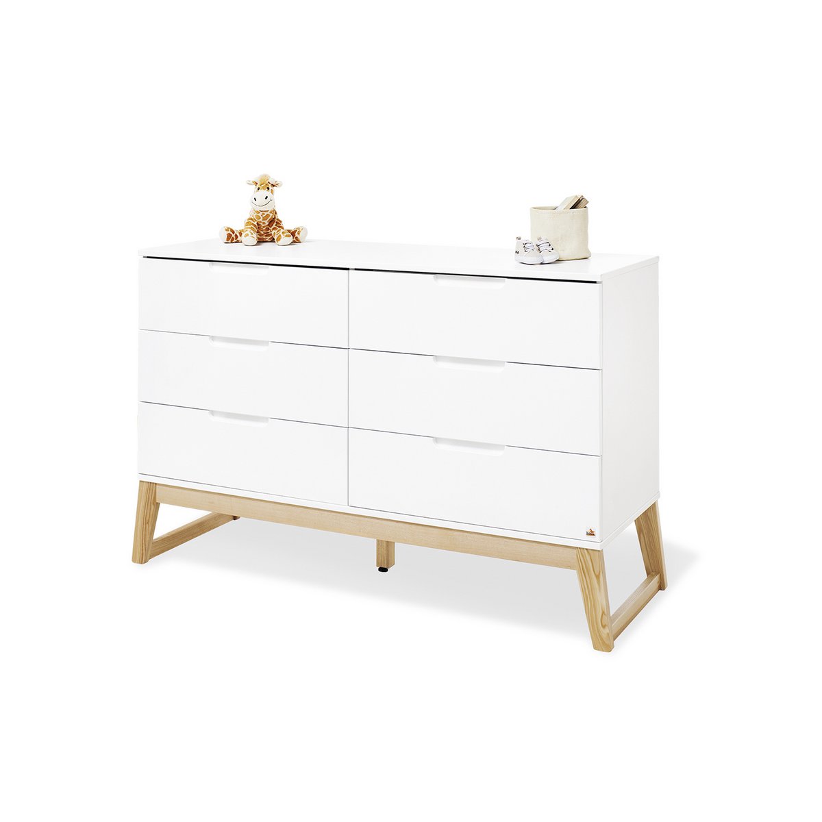 'Bridge' chest of drawers extra wide