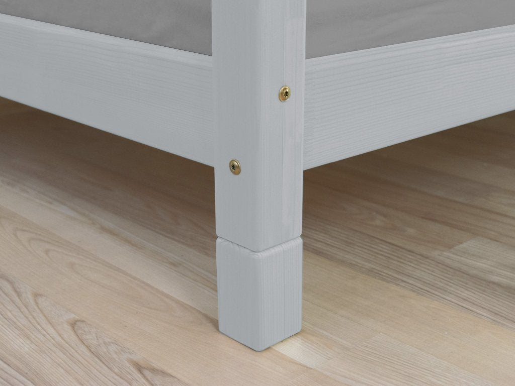 Wooden legs for a children's bed - bed riser for the Buddy bed drawer
