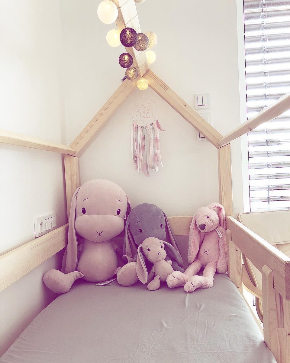 Huisbed Tery - houten kinderbed met bedrand - 