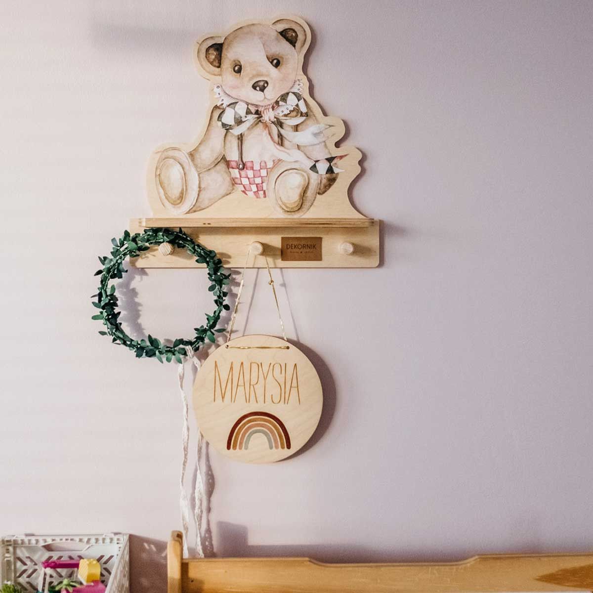Dekornik Teddy Bear wandplank met 3 haakjes