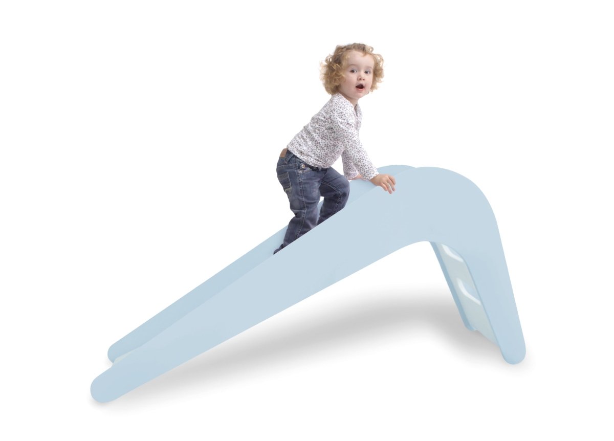 blauwe houten kinderglijbaan Jupiduu van 145 cm voor de kinderkamer