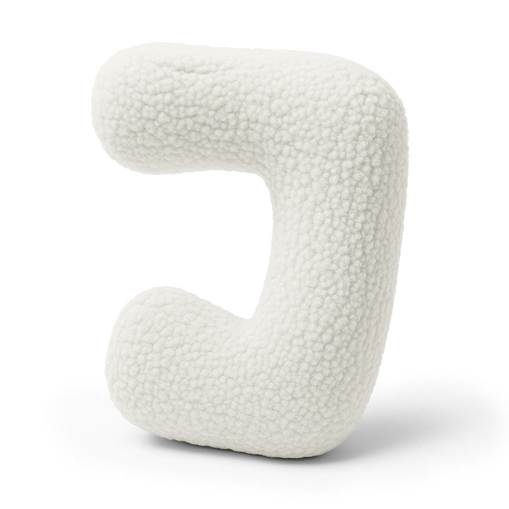 Bearly-letterkussen in de vorm van letter J, gebroken wit van MeowBaby