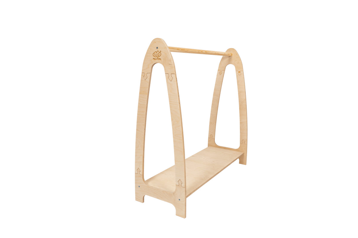 houten kinderkledingrek boog naturel klein op kindhoogte, aanvullende productfoto 2