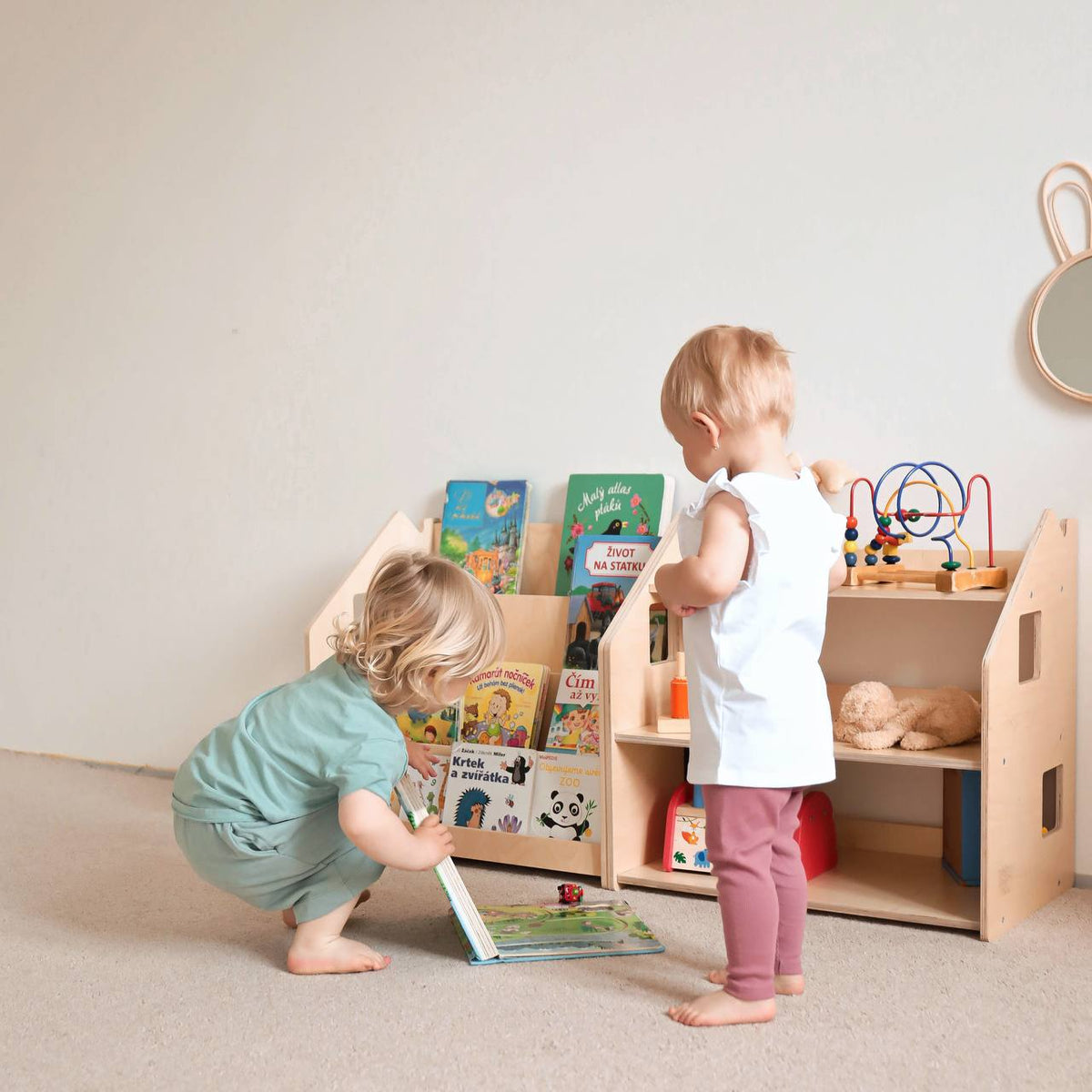 BusyKids boekenkast en speelgoedrek set – limited edition