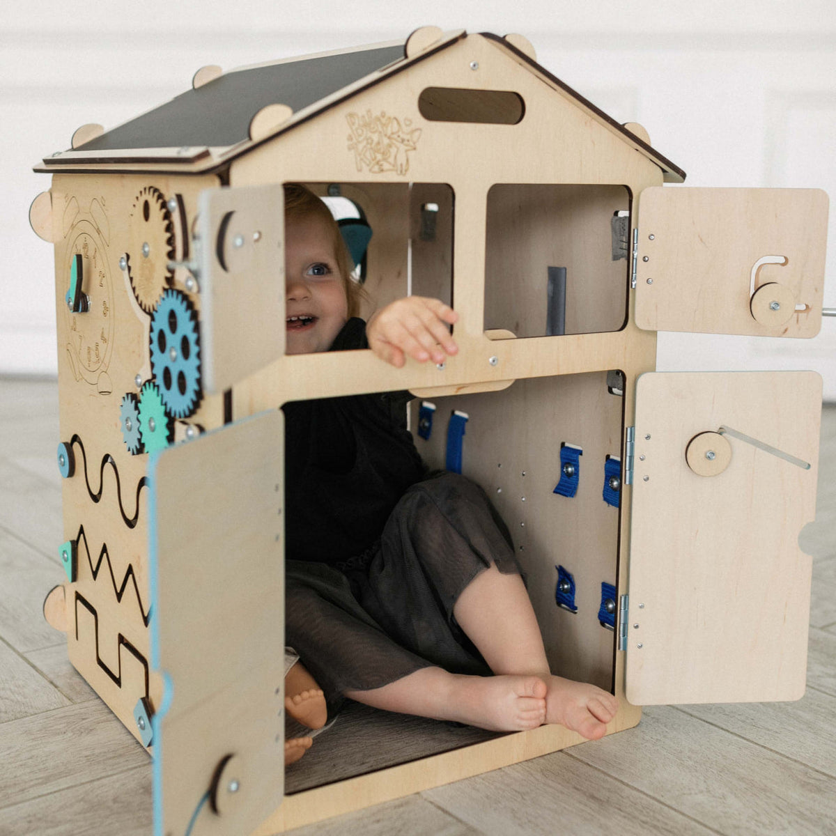 BusyKids Busy Board speelhuisje – naturel mint, limited edition