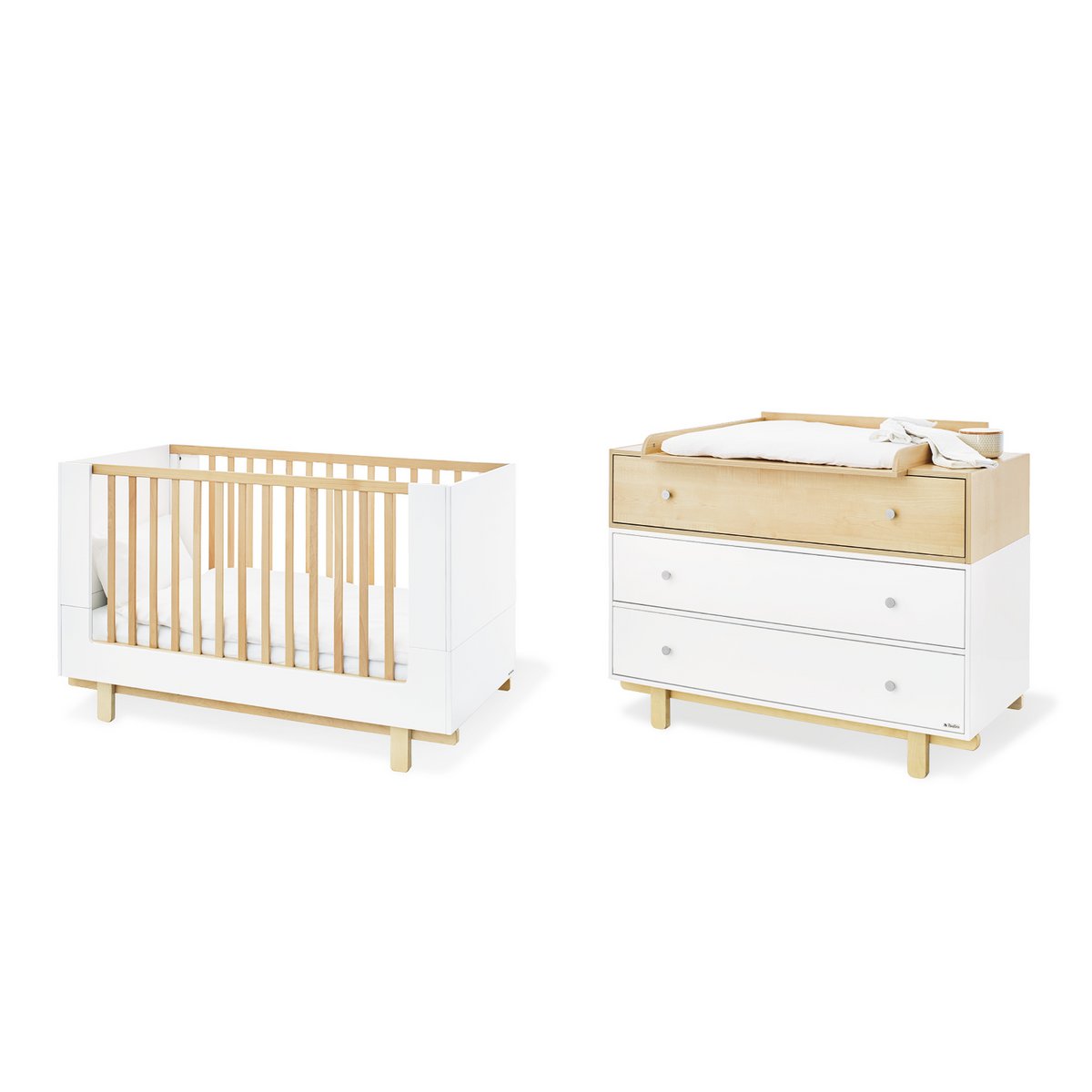 Babykamer Boks 2 - delige set - ledikant en commode - 