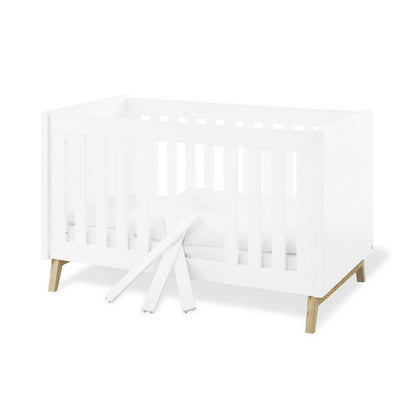 Startset 'Riva' breed, incl. wandplank 3 delen: ledikant, brede commode, wandplank - 