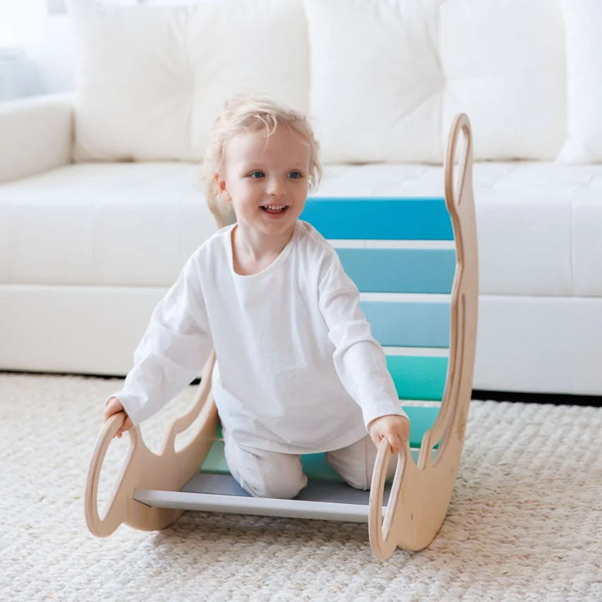 BusyKids Pikler groot set – driehoek, 2 planken &amp; balanswip – regenboog – productbeeld 24