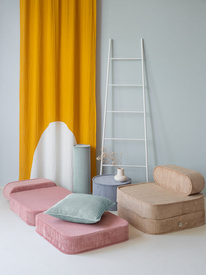 Wigiwama Pink Mousse Flip Chair - ribbed fabric children's chair
