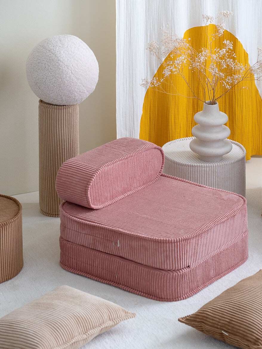 Wigiwama Pink Mousse Flip Chair - ribbed fabric children's chair